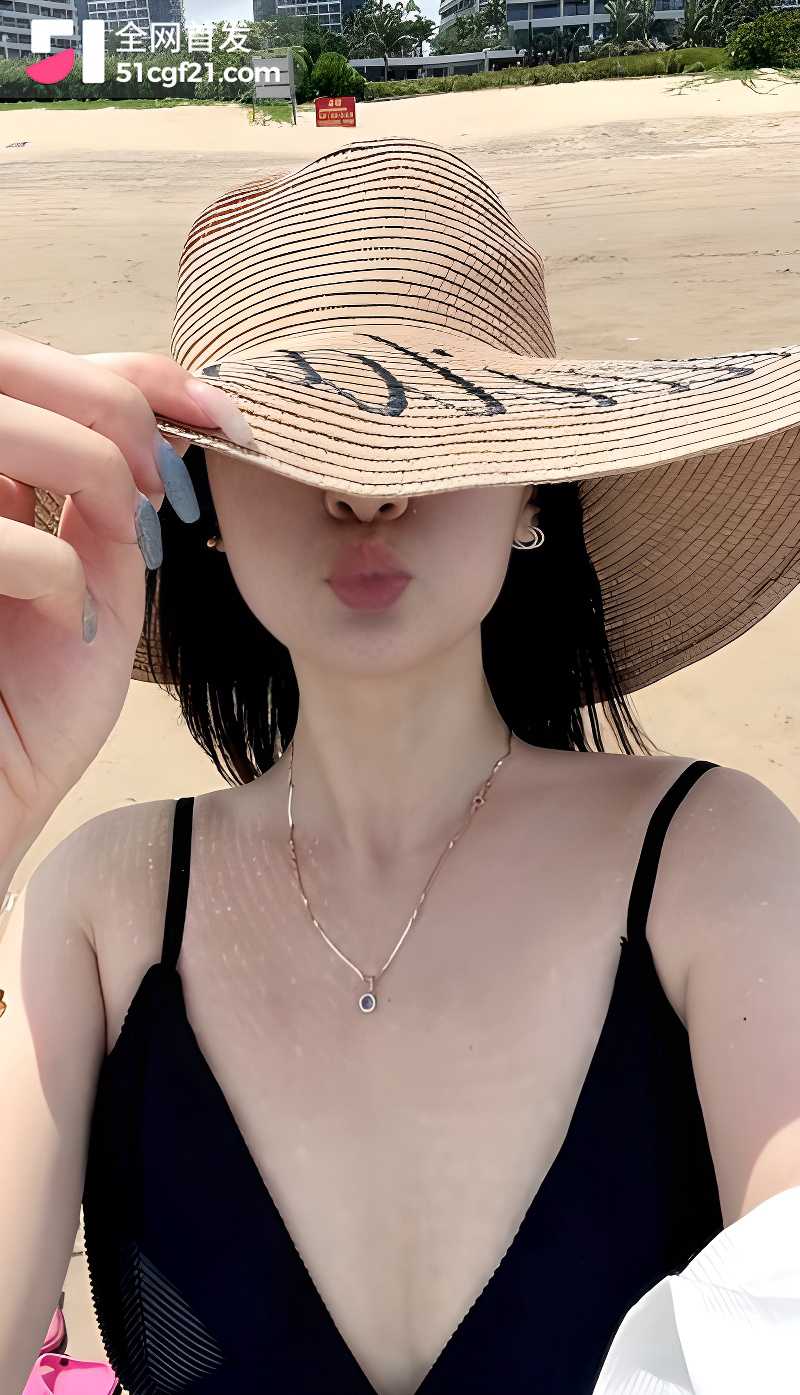 湖北武汉已婚小少妇 邱雨 出轨陪奸夫旅游4 湖北武汉已婚小少妇 邱雨 出轨陪奸夫旅游4
