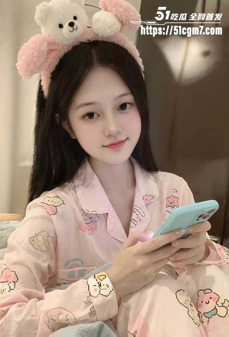 汕头反差婊母狗陈燕纯不雅视频曝光 1 拷贝