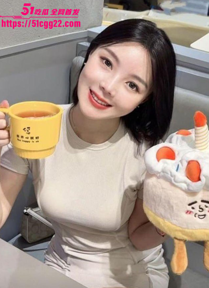 广西极品人妻罗露珠3