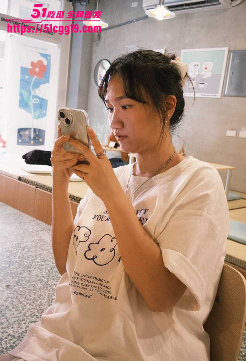 湾小少妇和老公视频裸聊视频曝光 4 拷贝
