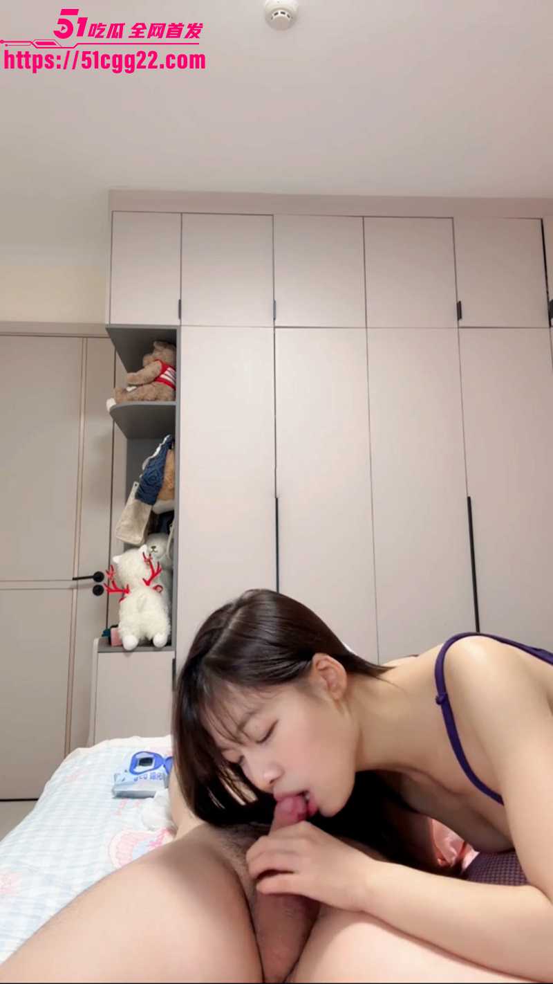 淫妻嫌弃老公赚钱少下海黄播01