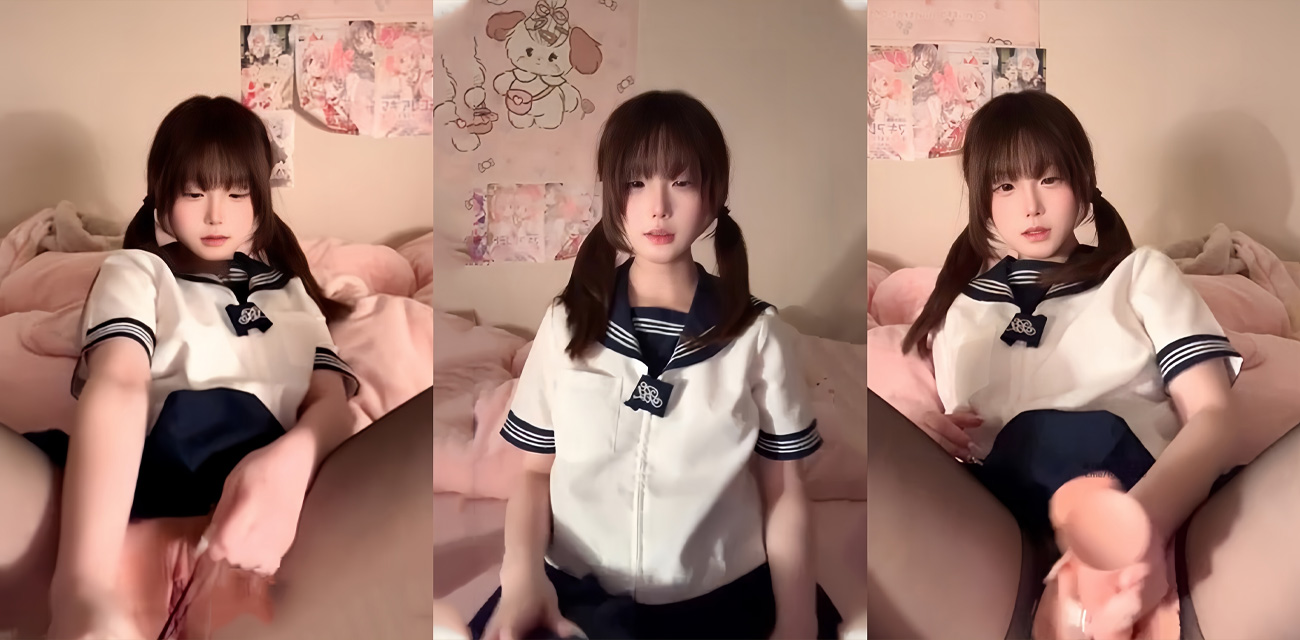 福利姬 饱饱咪 千元定制水手服淫语自慰视频 红色JK白丝袜纯欲撩人 假屌猛插粉穴狂揉爆乳浪叫不停！