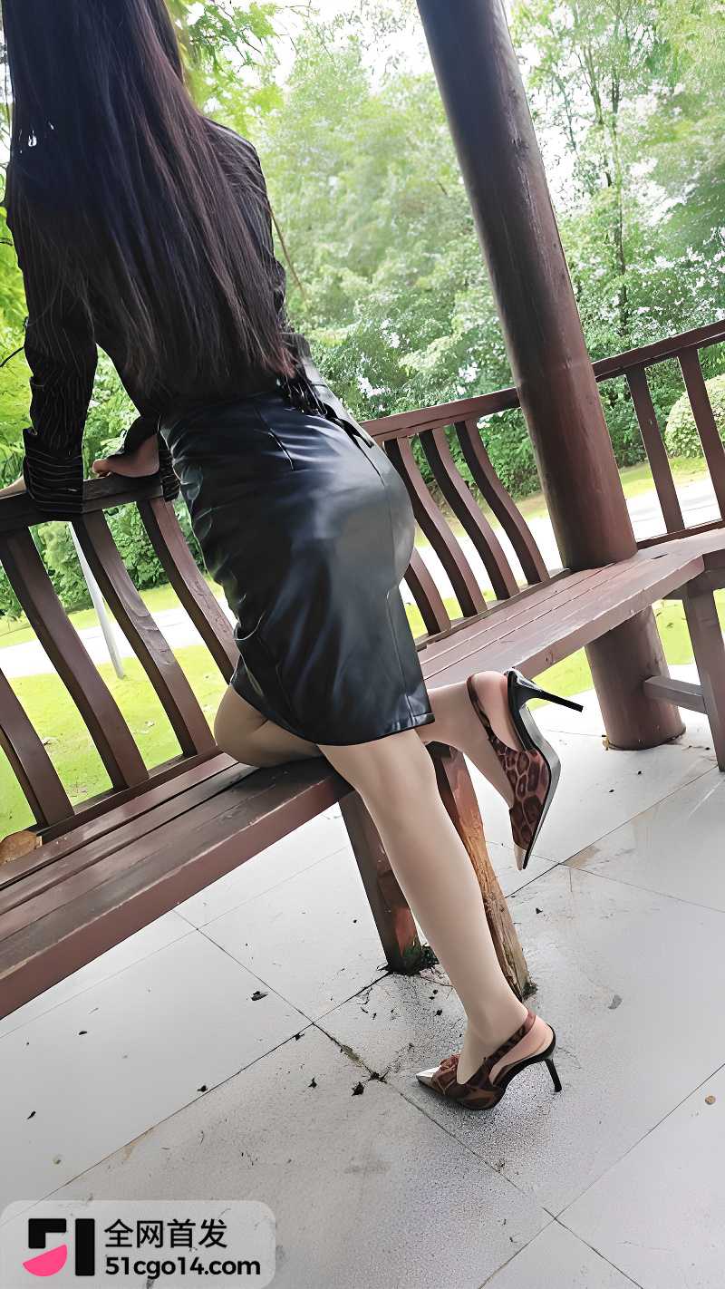 少妇熟女性爱者性感骚妇肉偿还债2