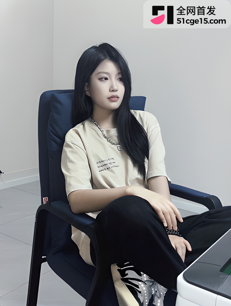 湖北宜昌反差婊 吴莉颖 性爱合集 1