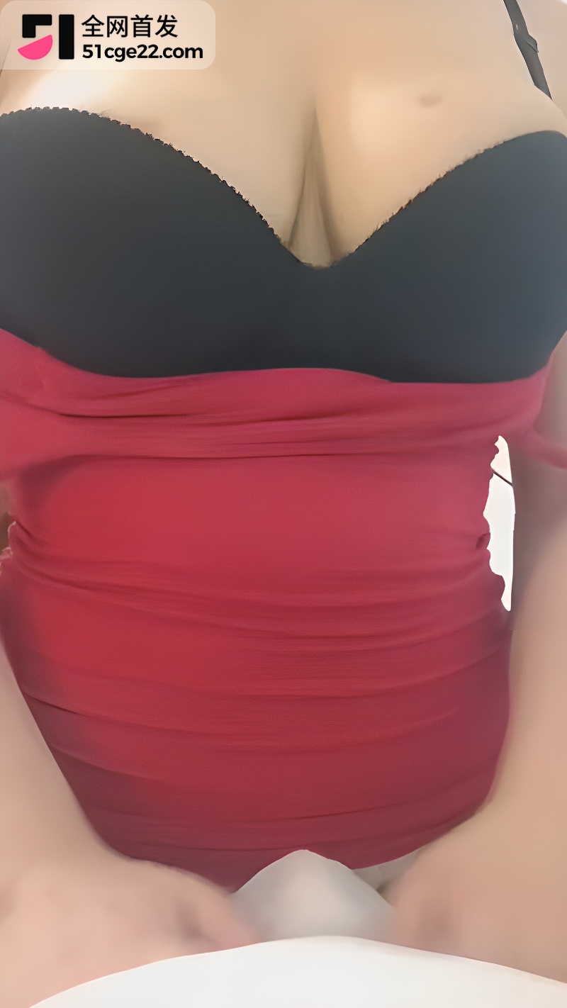 海角大神我和小姨子 2