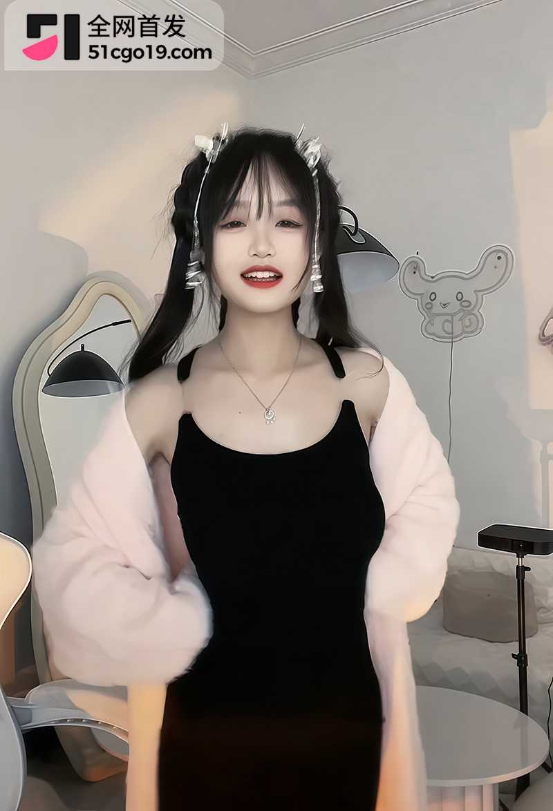 快手嫩妹小芷儿性感骚舞合集 7 拷贝