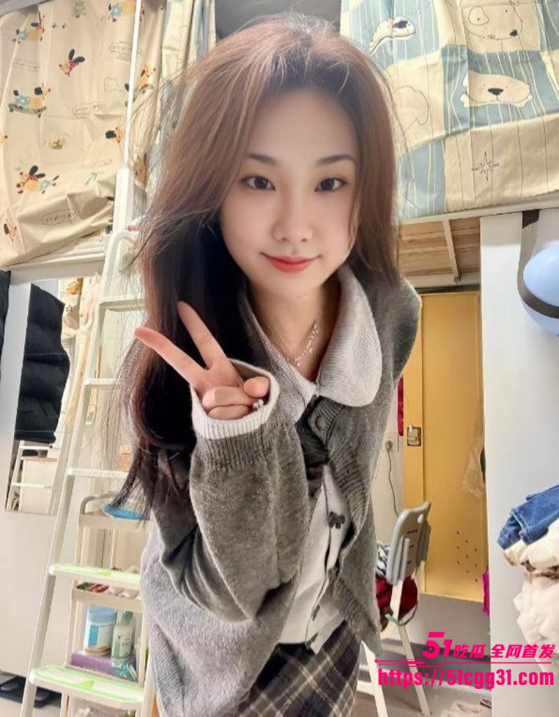 广西极品反差婊 马雯 裸贷视频泄漏 看似可爱少女竟然如此反差 12