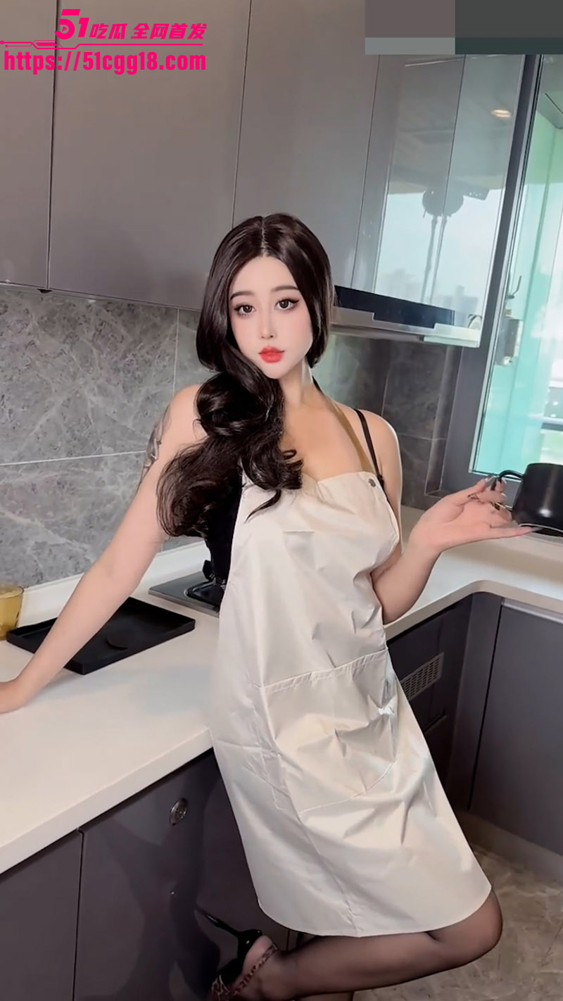 奈汐酱nice主妇写真私拍1