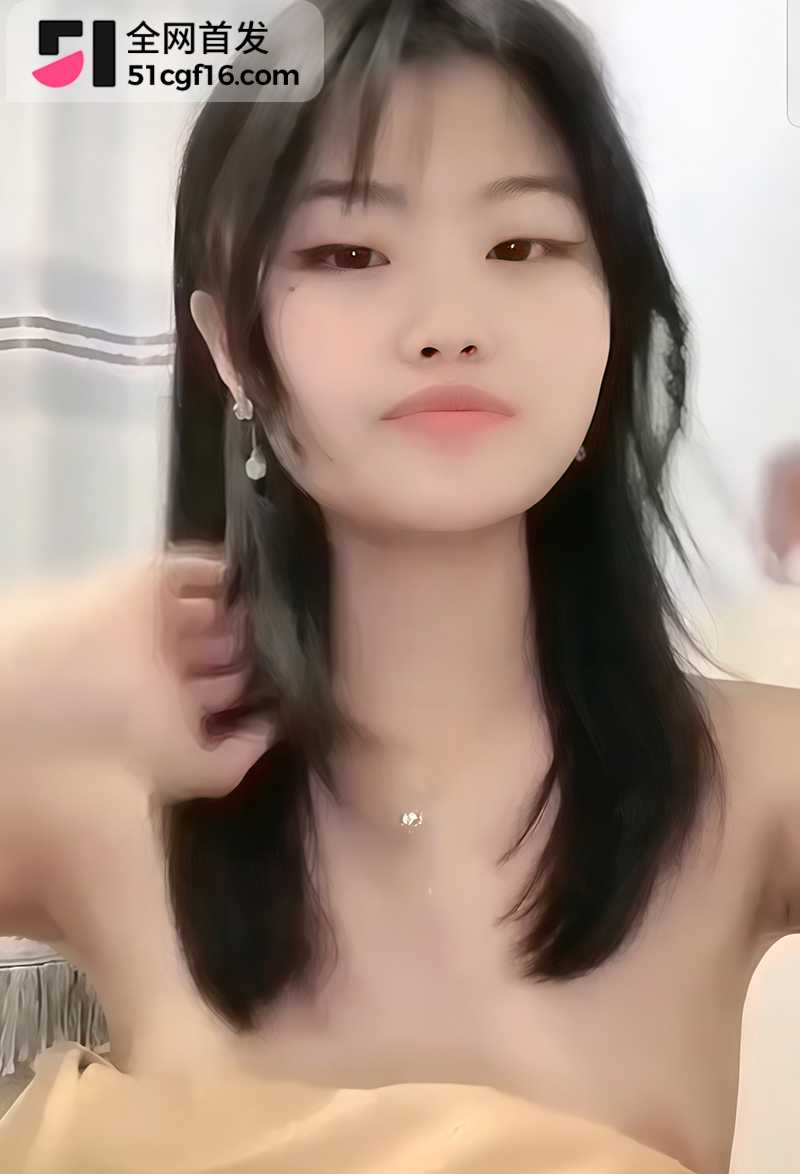 直播走光闪现 3 拷贝