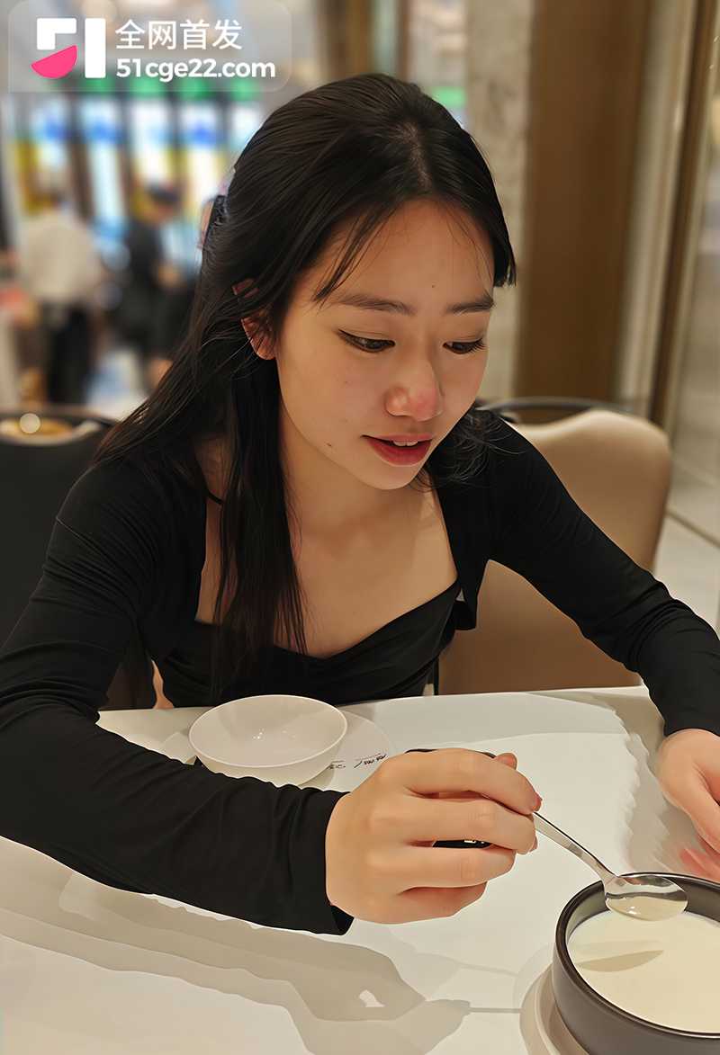 舞蹈系大学生林小尧被富二代私下调教03 拷贝