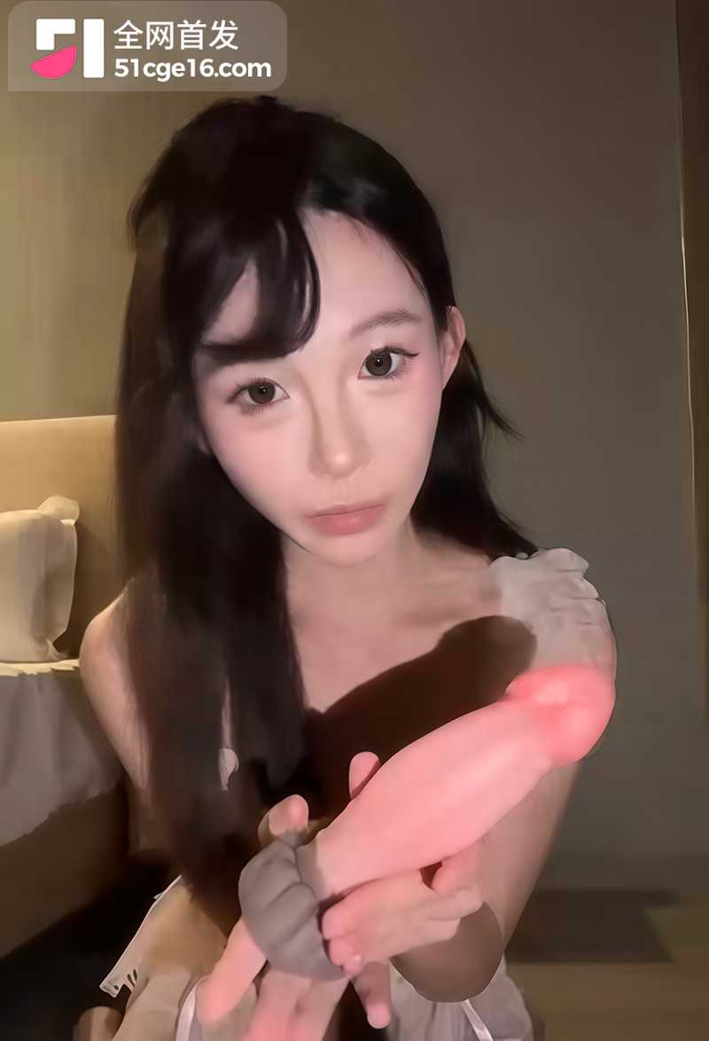 推特妮子神颜美少女在读女大高材生私拍视频流出4拷贝