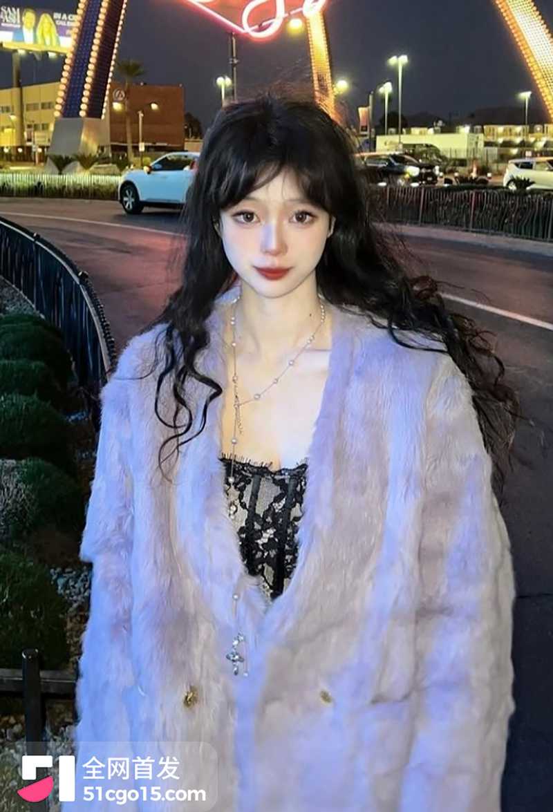 极品高颜值武汉反差婊骚货余思韵破处视频流出5拷贝