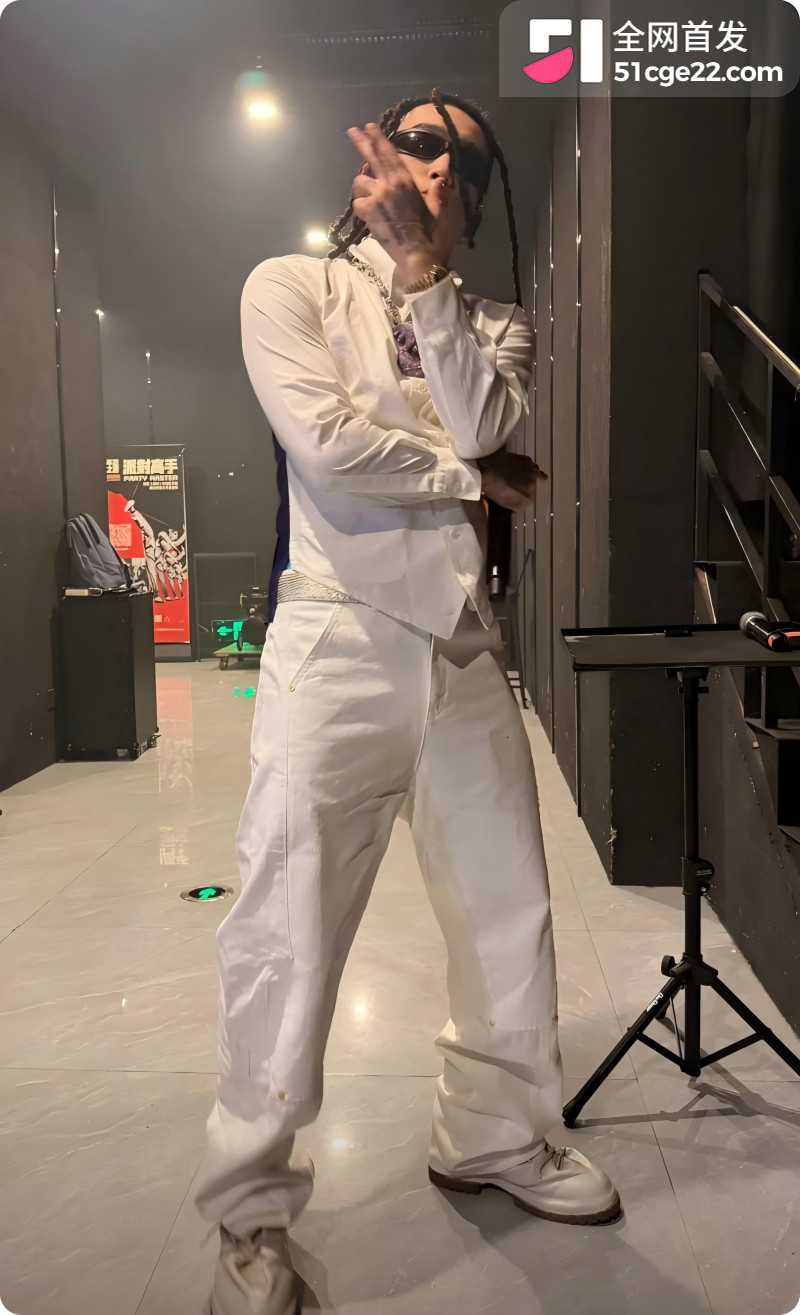 Rapper歌手 Mula Sakee 女友出轨被绿6