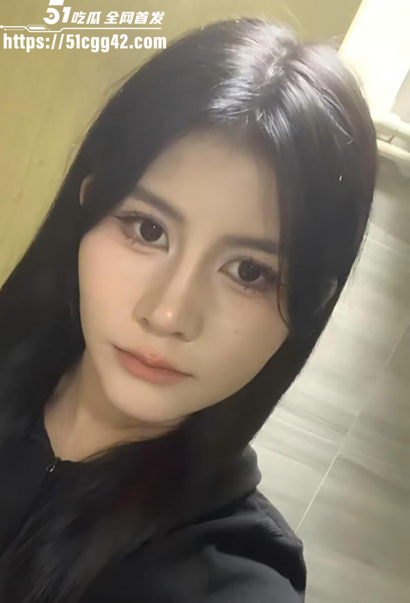 云南师范大学清纯女生杨晓莹私拍洗澡视频曝光1拷贝