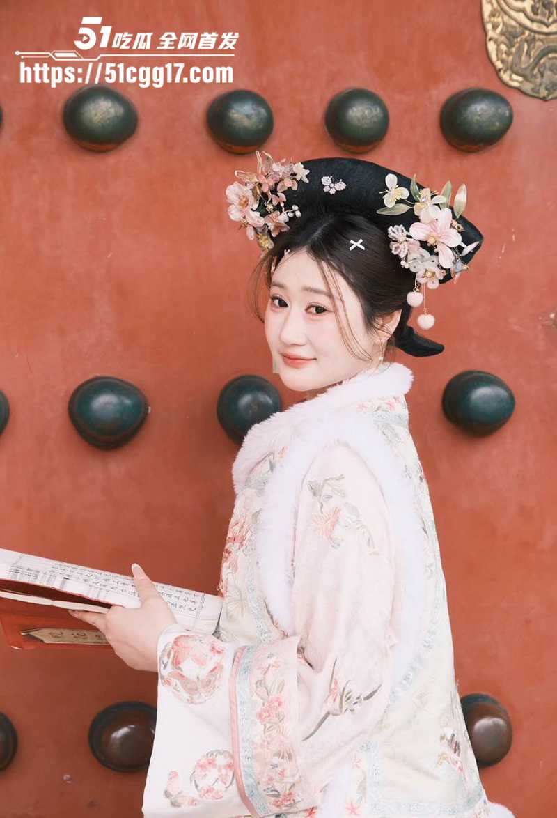 白皙蜜桃臀少妇江茹钦调教性爱视频流出1拷贝