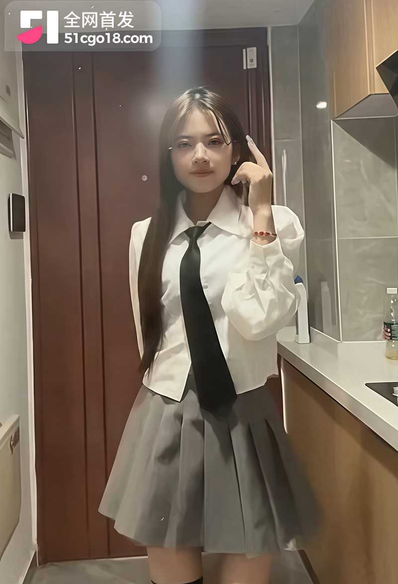 清纯反差女大露脸大尺度福利私拍 8 拷贝