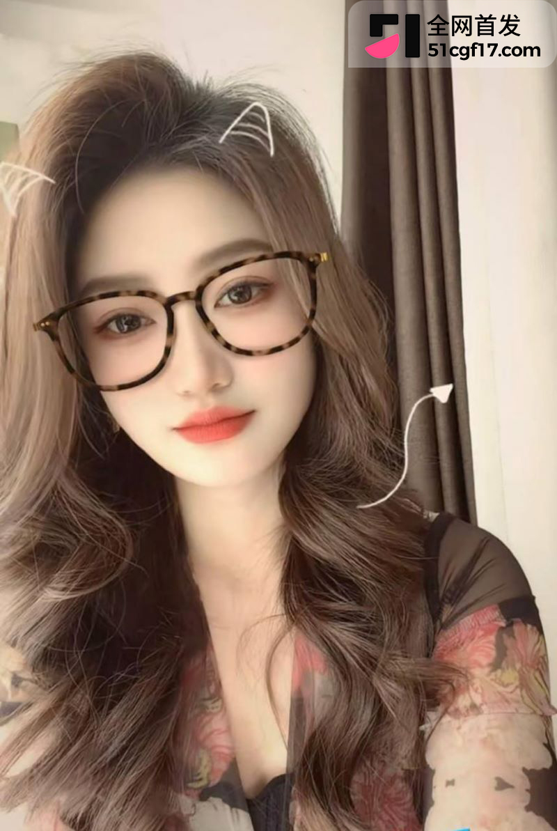 抖音百万网红成都虎王出轨被前妻直播怒撕 10