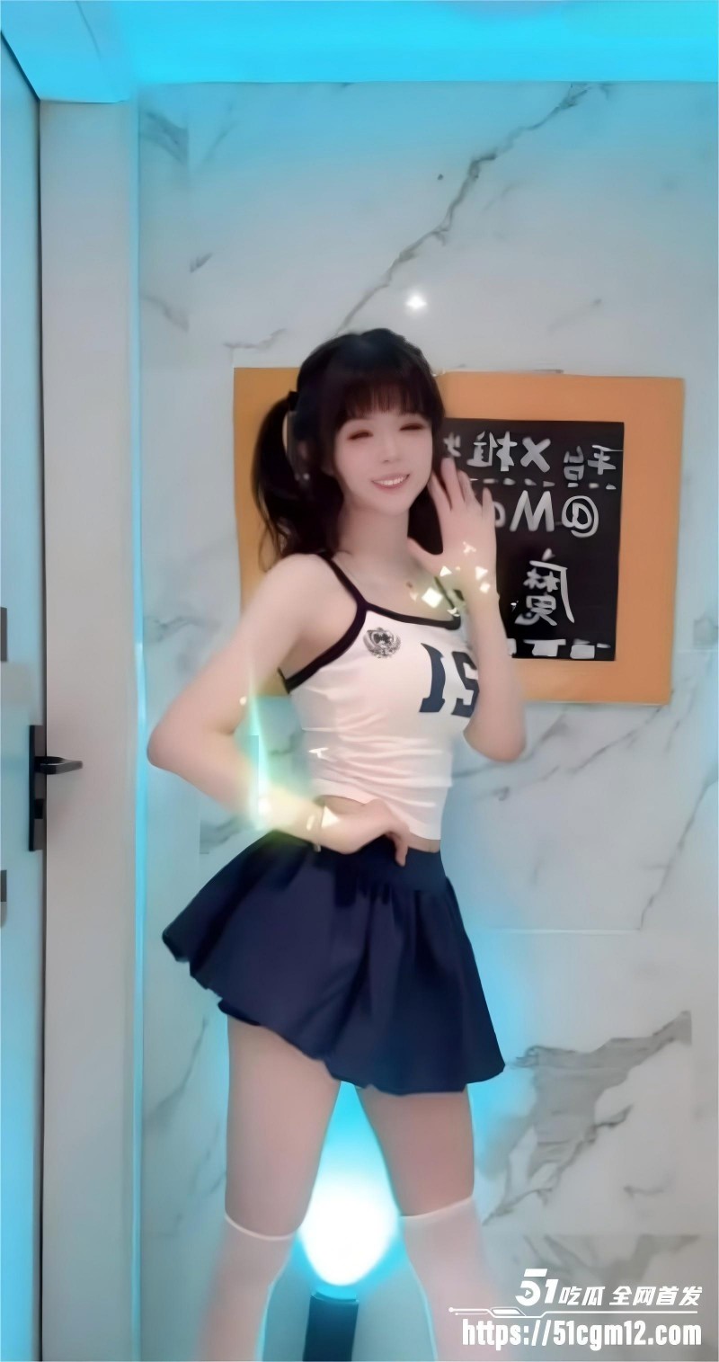 高颜值福利姬贝璃珞热舞口交合集来袭2watermarked