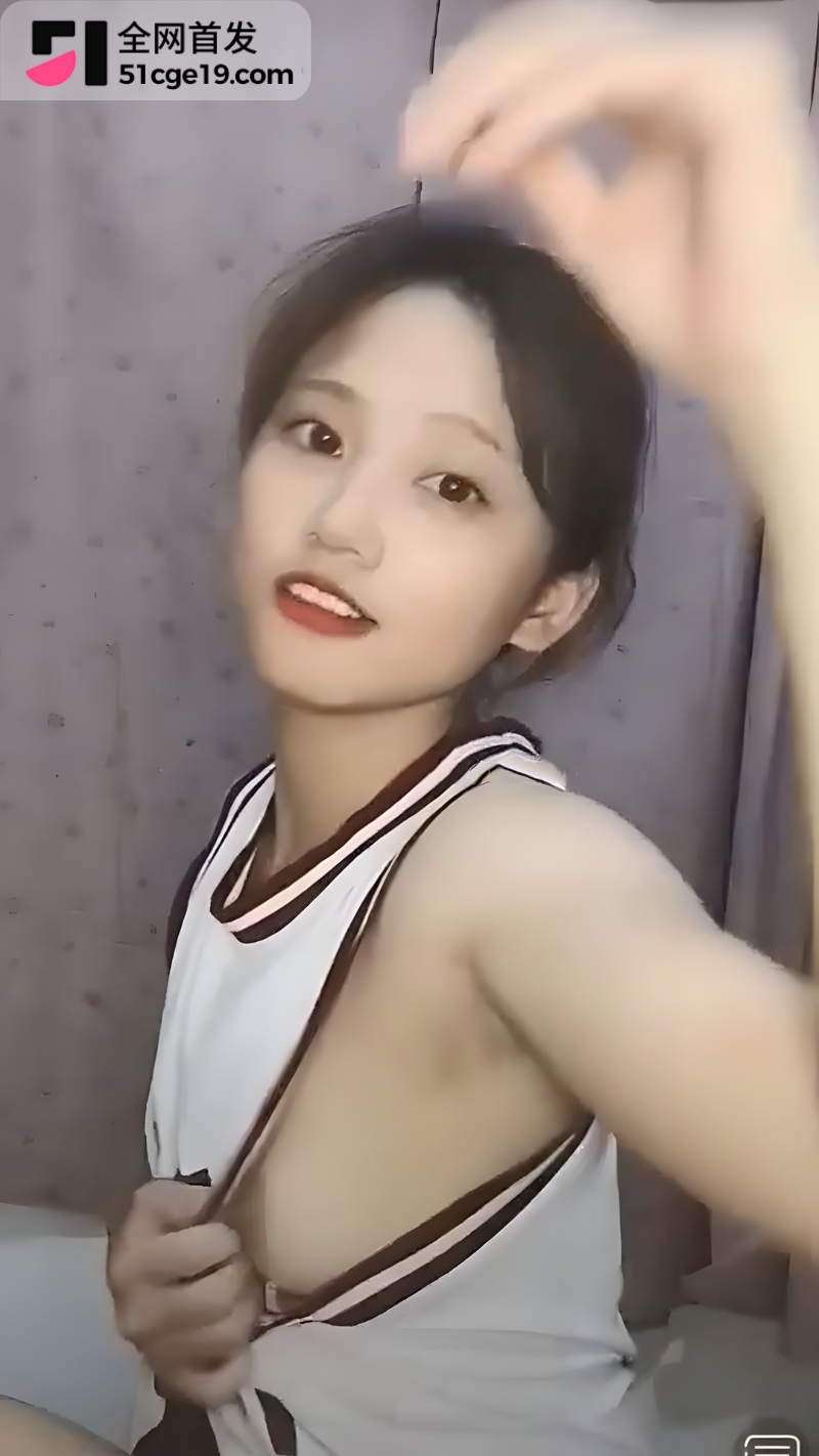 直播露点合集 9watermarked