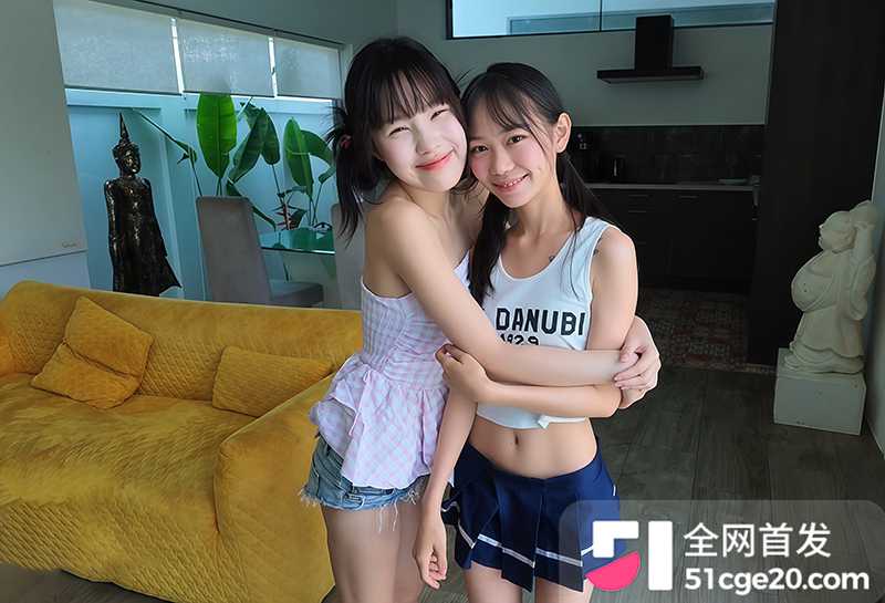 极品萝莉梦幻双飞 1 拷贝