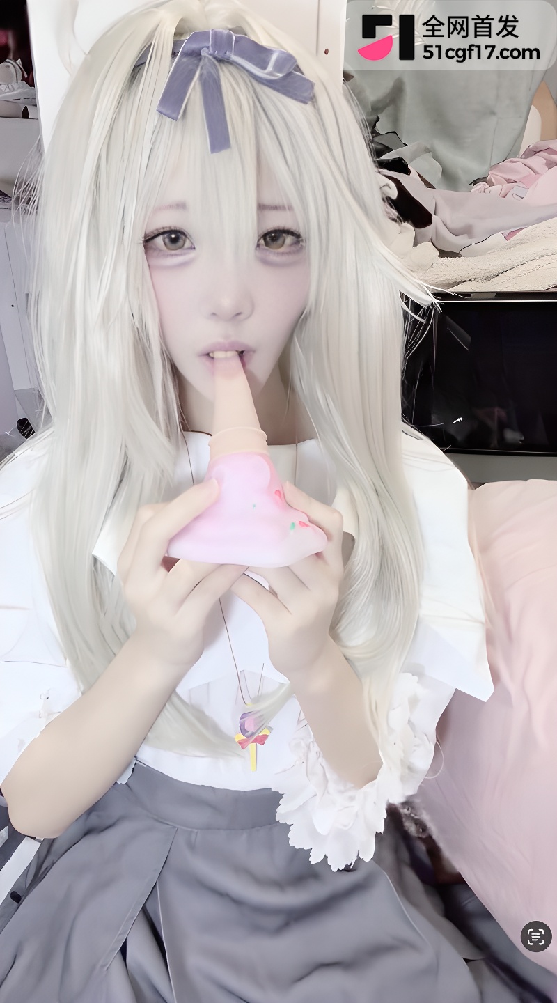 二次元福利姬 废柴少女家里蹲 cos魔法少女3