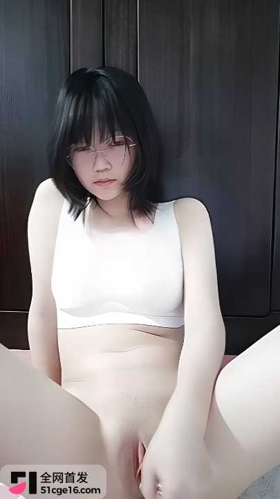 抖音博主汽修二班佰墨2