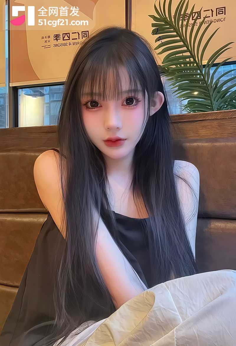 极品尤物小甜甜牛夫人KTV露出性爱视频4拷贝