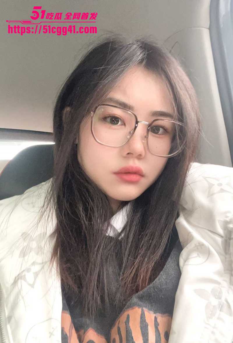 山东潍坊丰腴人妻 偷情淫片流出 1 拷贝