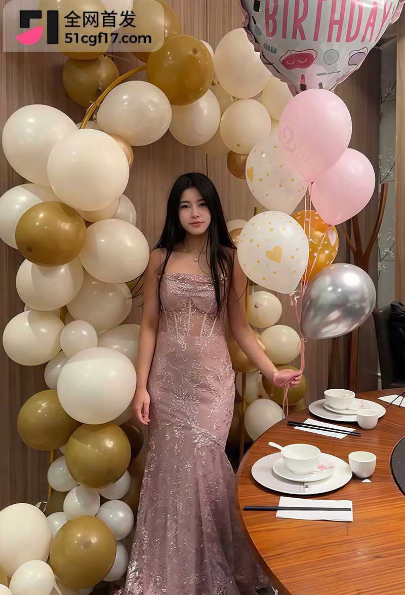 极品高颜值麦克马斯特大学毕业学姐美羊羊性爱视频流出4拷贝