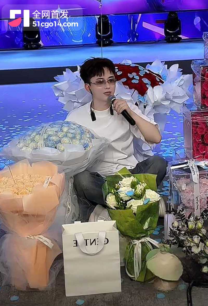快手网红吴迪团队爆出情感大瓜  4 拷贝