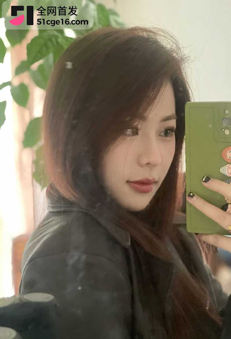 江西极品女友 孙瑜铄 出轨淫片被曝 2 拷贝