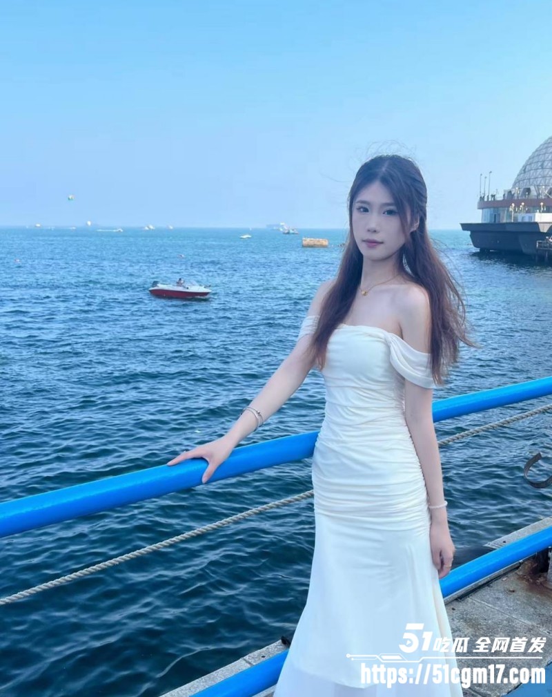 小红书高颜值反差御姐遭金主调教私拍 6watermarked