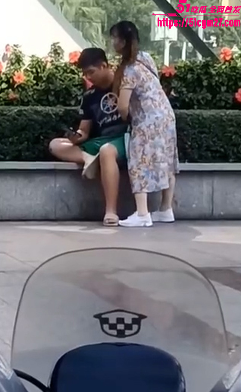 反差婊大妈7