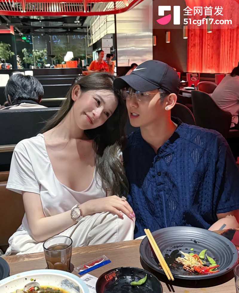 抖音千万网红 梅尼耶 新婚蜜月期撩妹操粉16
