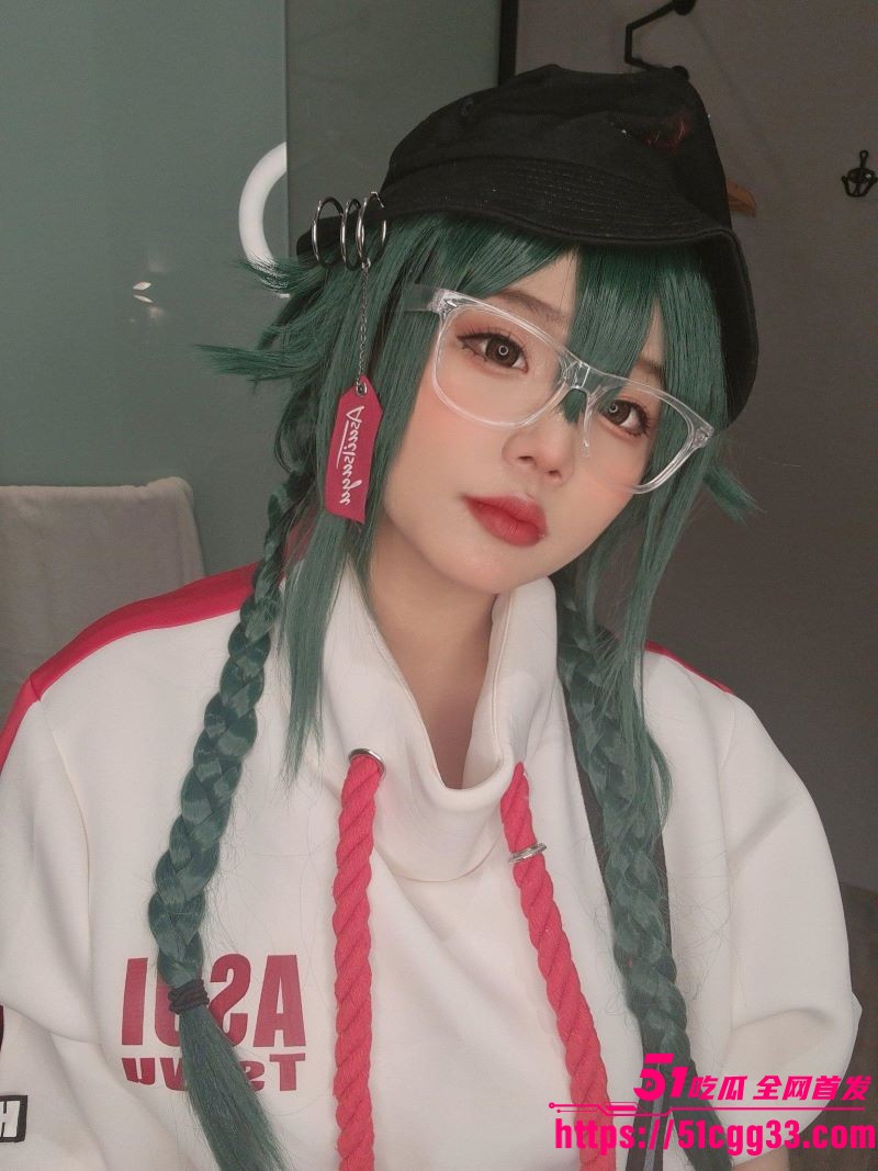 推特坦克BBW小奈酱定制合集流出 1