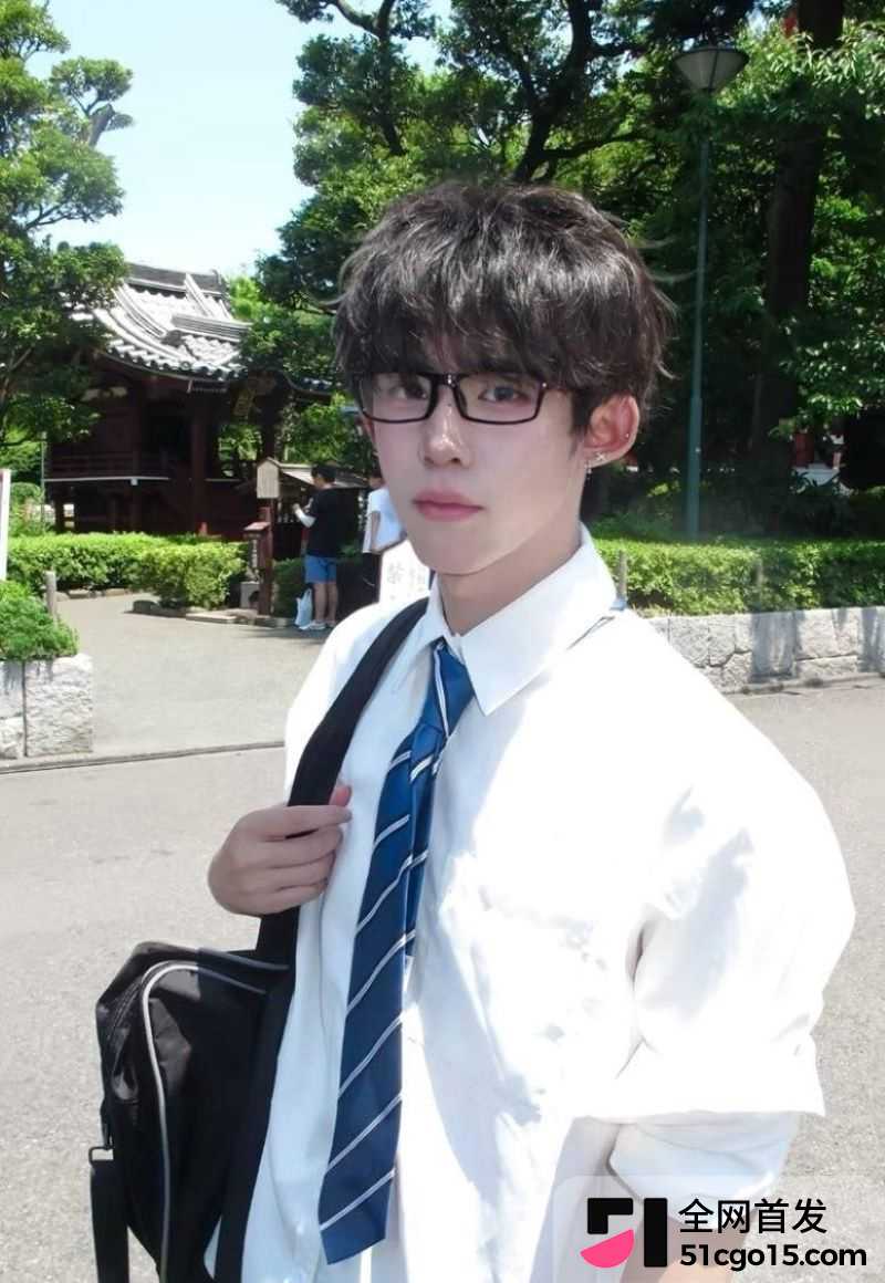 湖南幼专26级新生李晓文群聊约学长 3