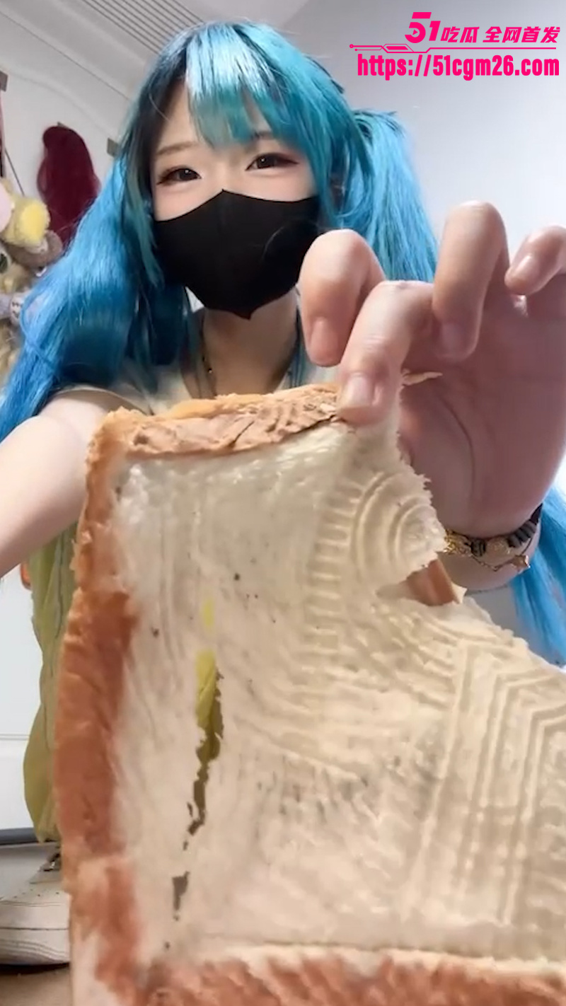 重口女王 芃芃大人 cos初音未来 2