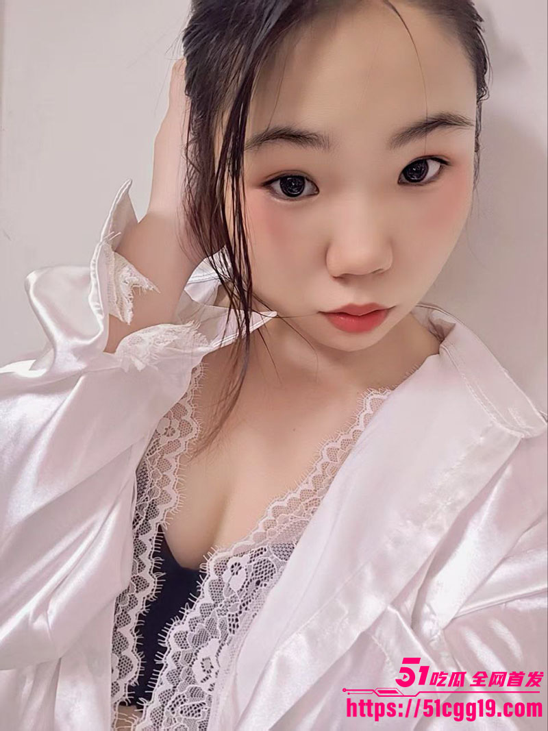 广西梧州反差婊刘思媚1
