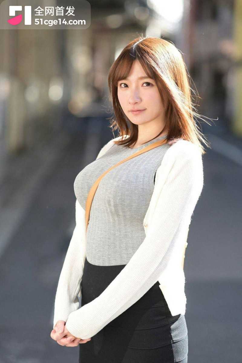 15鷲尾芽衣