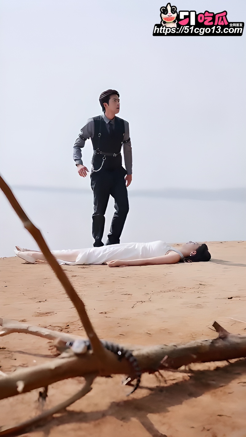 AI成人短剧 雇佣兵荒岛求生 第12集3