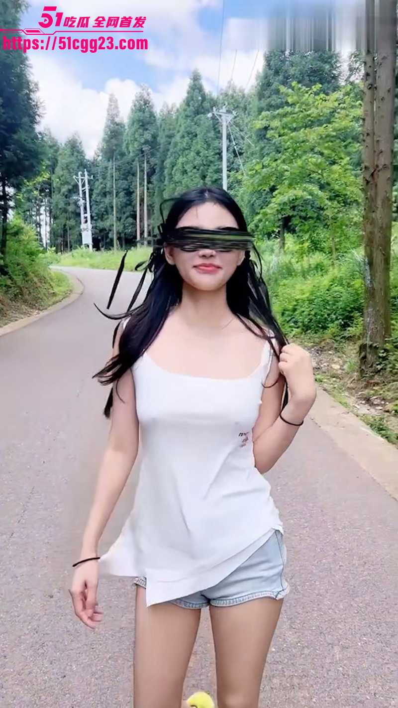 学生妹晚晚与金主爸爸激情野战01