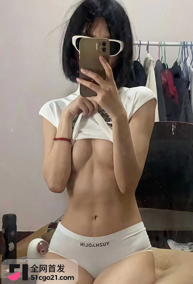 清纯短发嫩妹蒋旻悦 不雅视频流出 4 拷贝