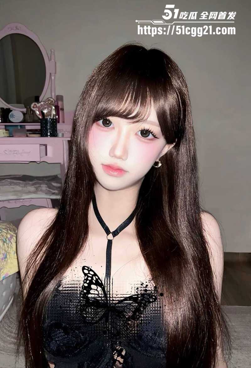 韩留学生zaizaiNono下海直播不雅视频流出1拷贝