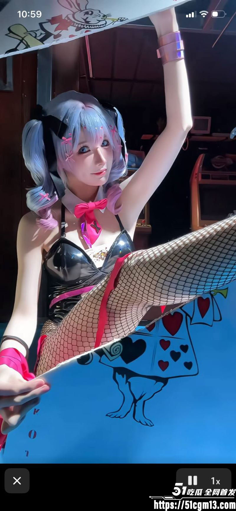 福利姬橙子喵酱让同行喵小吉判10年 3