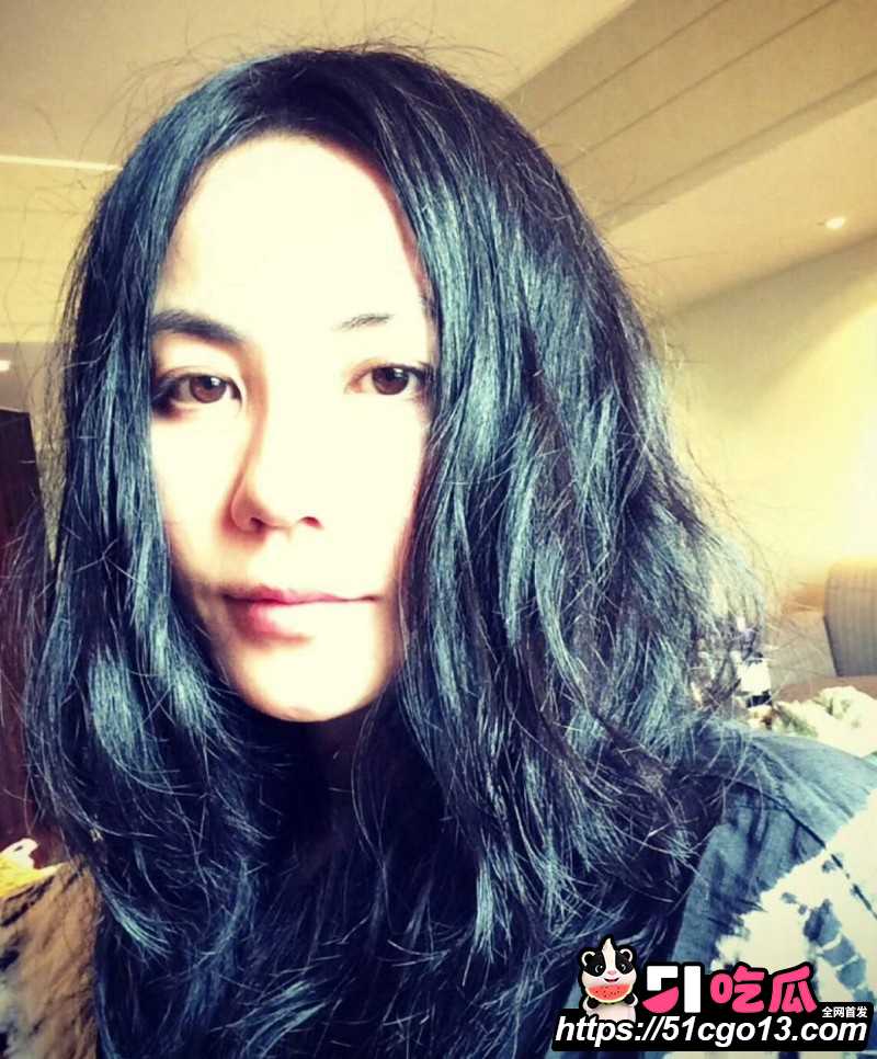 王菲男闺蜜Ryan音乐节性骚扰陈粒012
