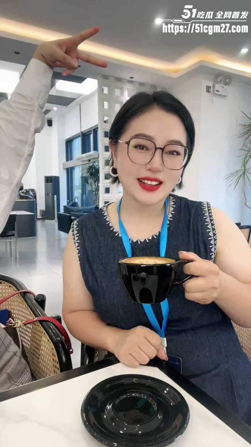 深圳骚妇 付恒语 龙华台球评委 私下到处约炮 3