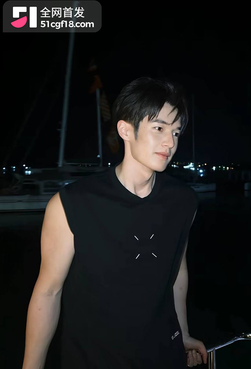 恋综男嘉宾 赵希伦 官宣CP翻车 3 拷贝