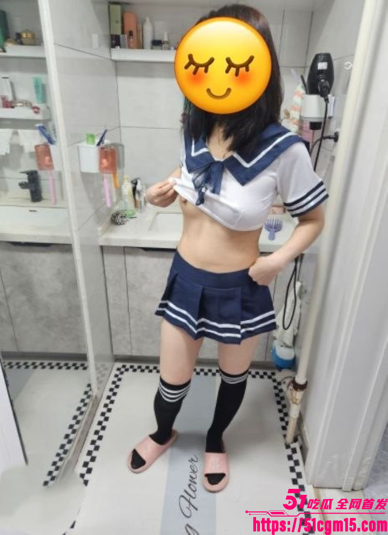 海角乱伦大神暗水之下新作 1
