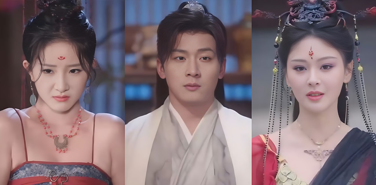 擦边短剧《人到晚年绝美魔女拿我当炉鼎》第一季 绝美魔女把他当极品炉鼎 双修榨精狂吸元阳！