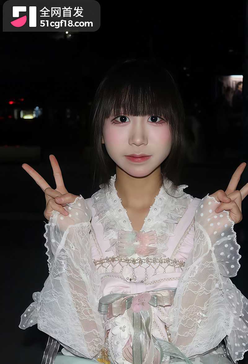 广西贵港洛丽塔美少女韦运英露脸性爱视频流出4拷贝